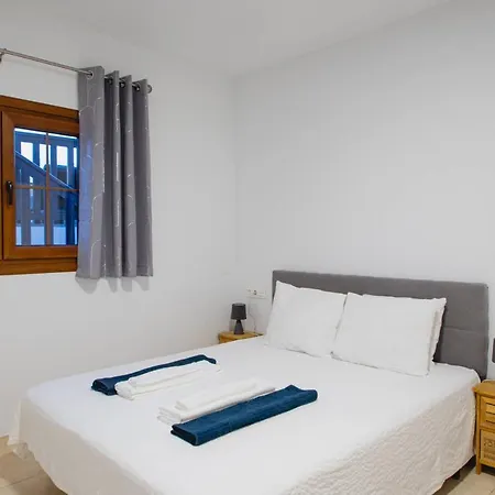 Vista Reina - Luxury 6 Bedroom - Vista Lobos - Villa Playa Blanca (Lanzarote)