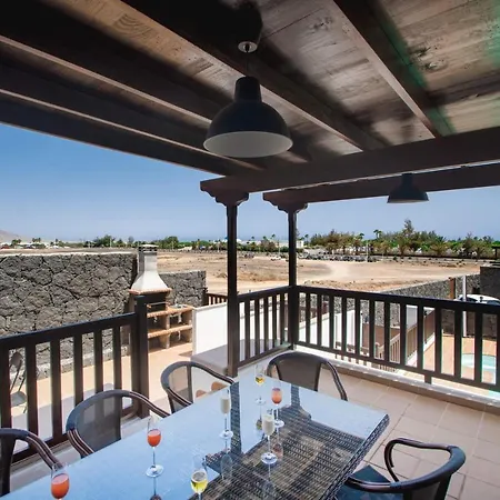 Vista Reina - Luxury 6 Bedroom - Vista Lobos - Playa Blanca (Lanzarote)